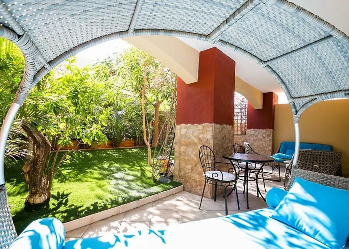 A 4 Floors House With A Large Capacity