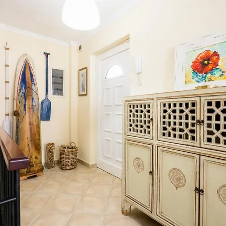 Feriehus A 4 Floors House With A Large Capacity