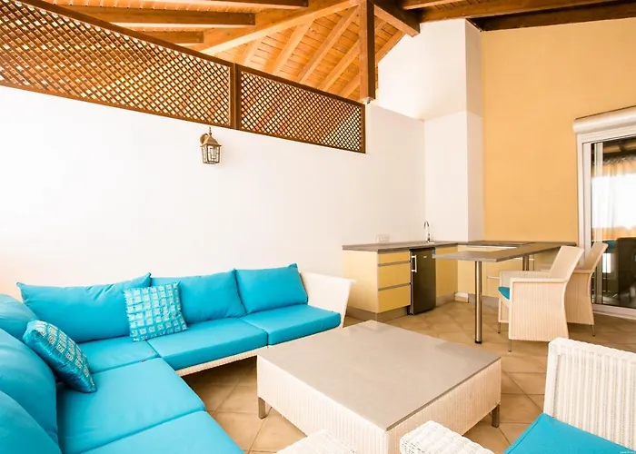 A 4 Floors House With A Large Capacity * Los Cristianos (Tenerife)